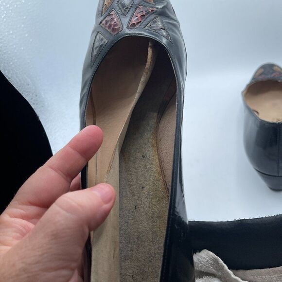 Vintage SALVATORE FERRAGAMO Leather Pump 10 - Picture 13 of 16